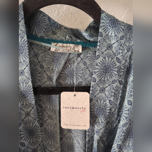 FREE PEOPLE Intimately Oasis House Robe in Stone Combo Size m/l xs/S - Picture 5 of 10